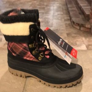 NIB Cougar Storm Waterproof Lace Up Boots Pink